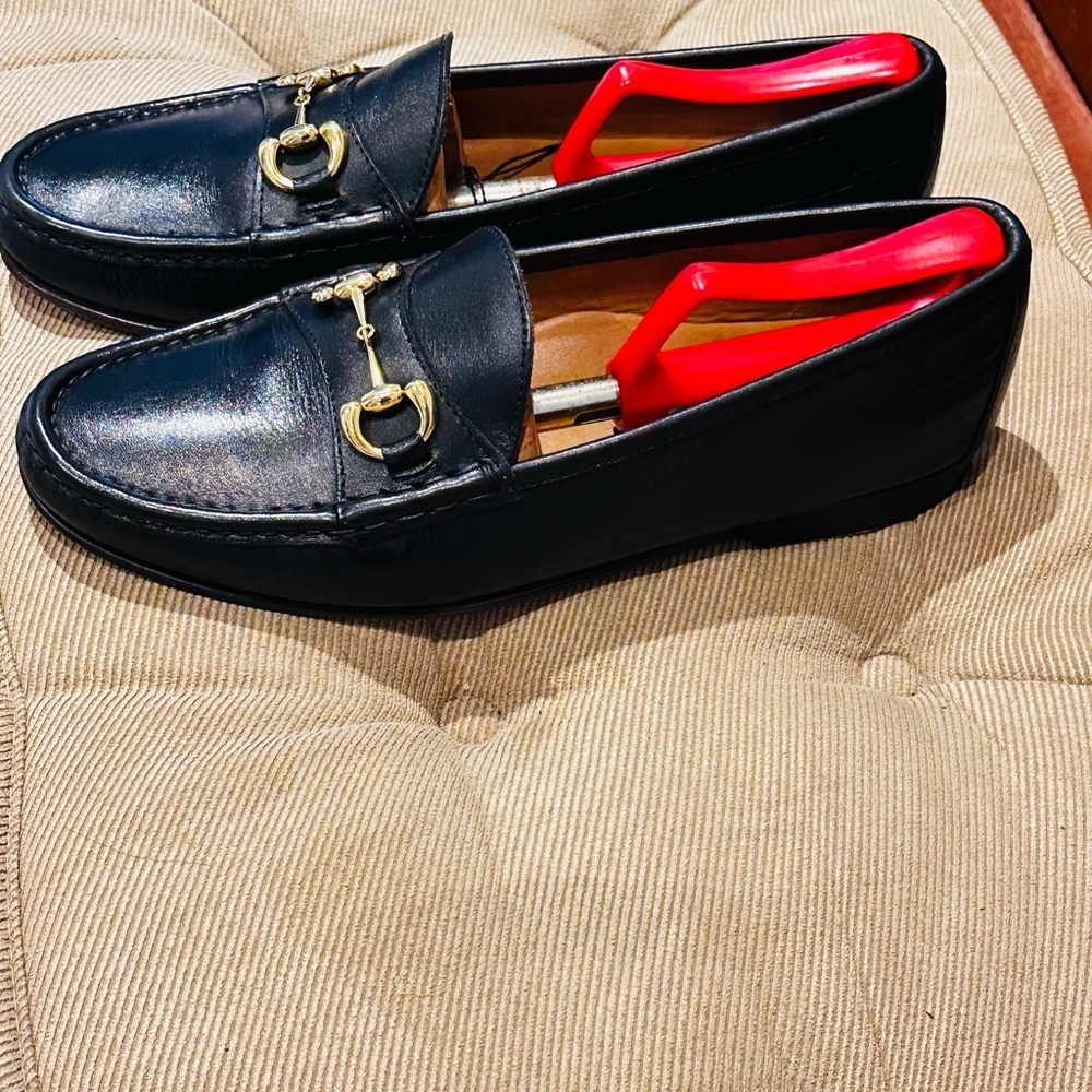 Jay Butler’s Black horse Bit loafers.